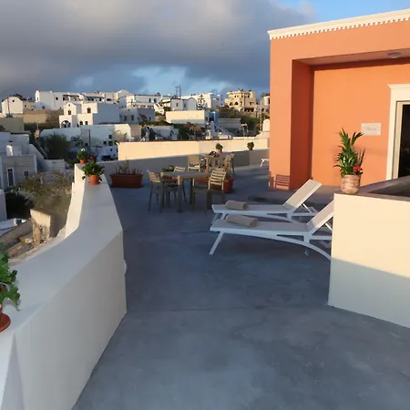 Nomikos Mansion * Karterados (Santorini)