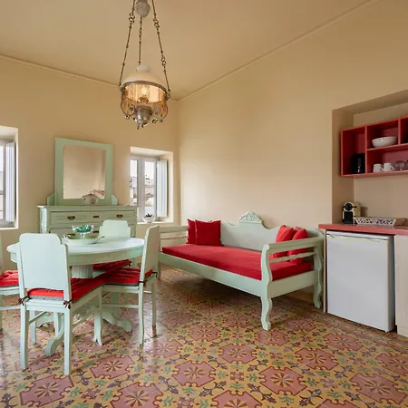 Nomikos Mansion Apartment *