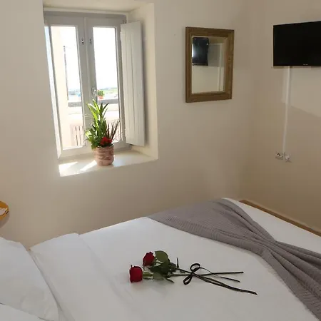 Nomikos Mansion Apartment