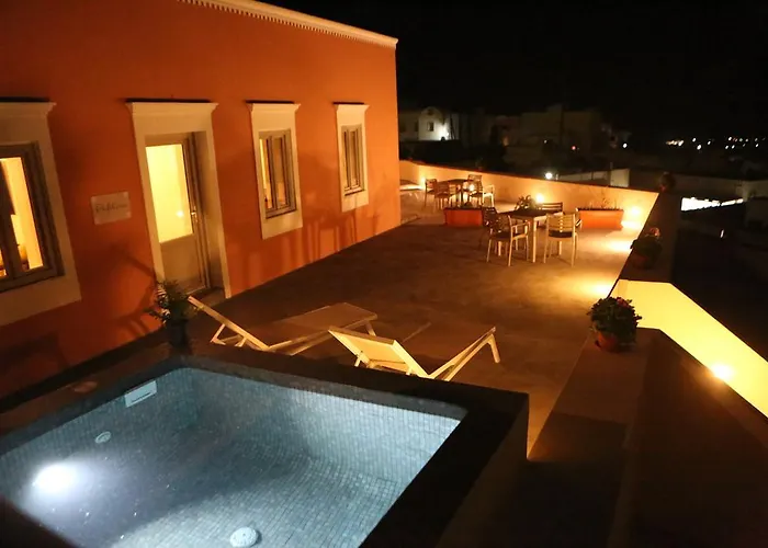 Nomikos Mansion Apartman *