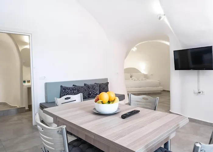 Nomikos Mansion * Karterados (Santorini)