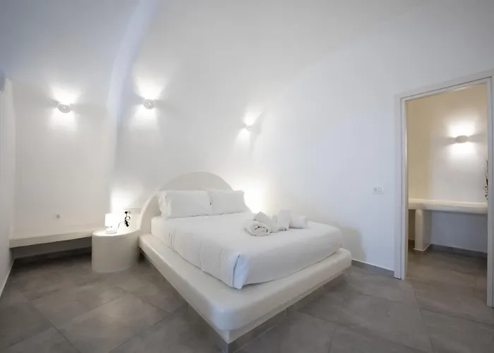 Nomikos Mansion Karterados (Santorini)